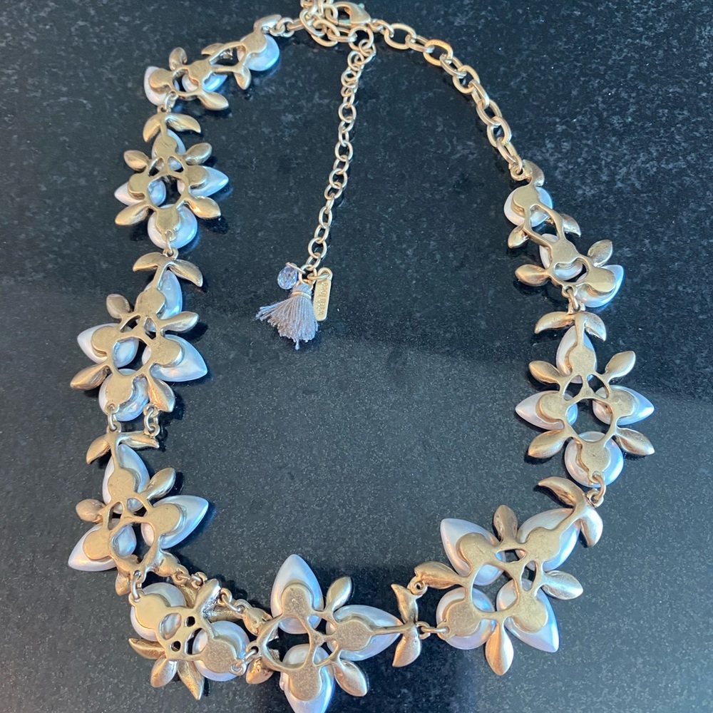 Statement necklace - Picture 3 of 3